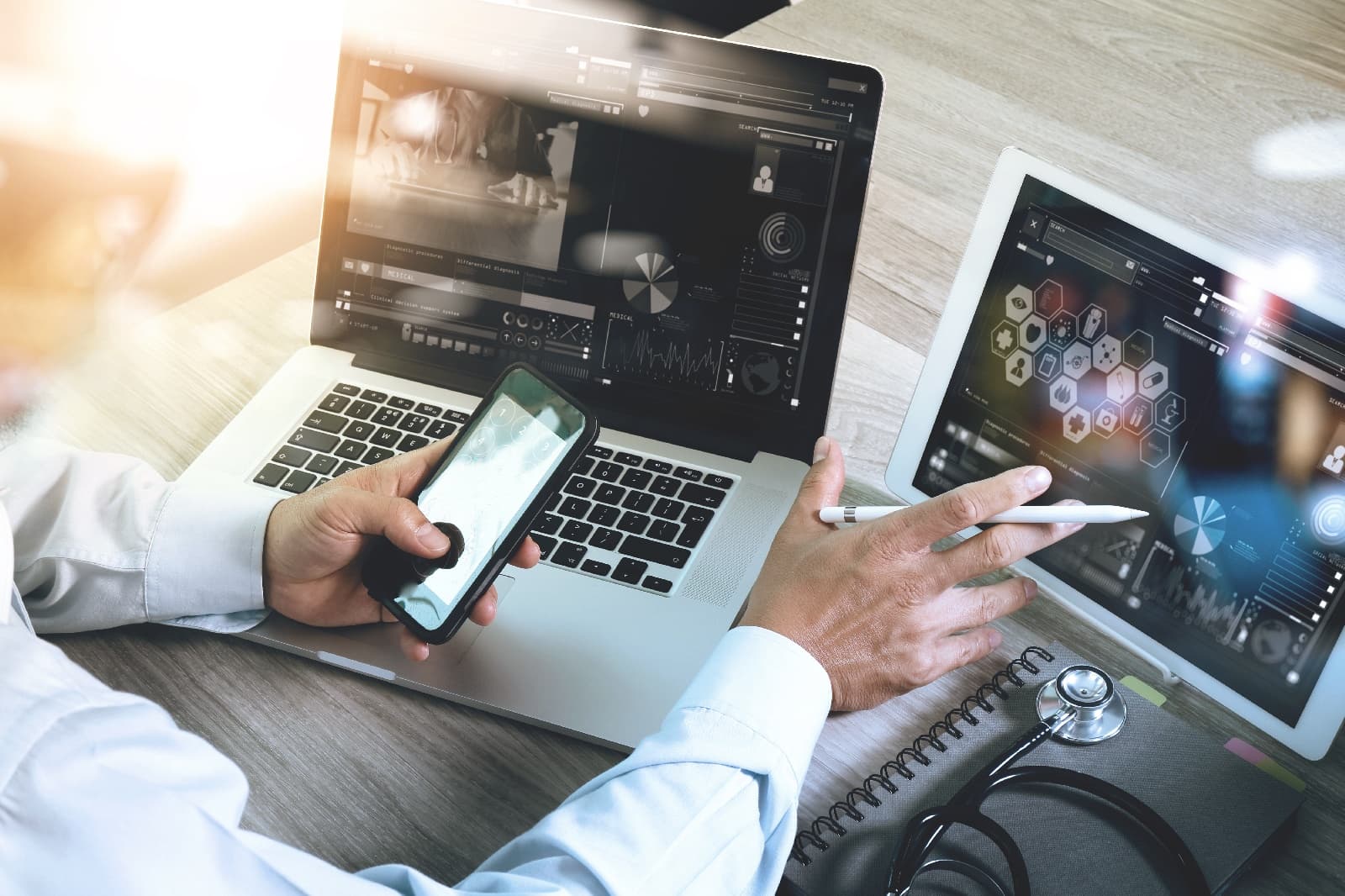 How Custom Healthcare App Development is Revolutionizing Employee Health